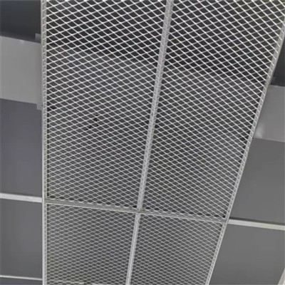 Nodweddion Rhwyll Alwminiwm Ehangedig